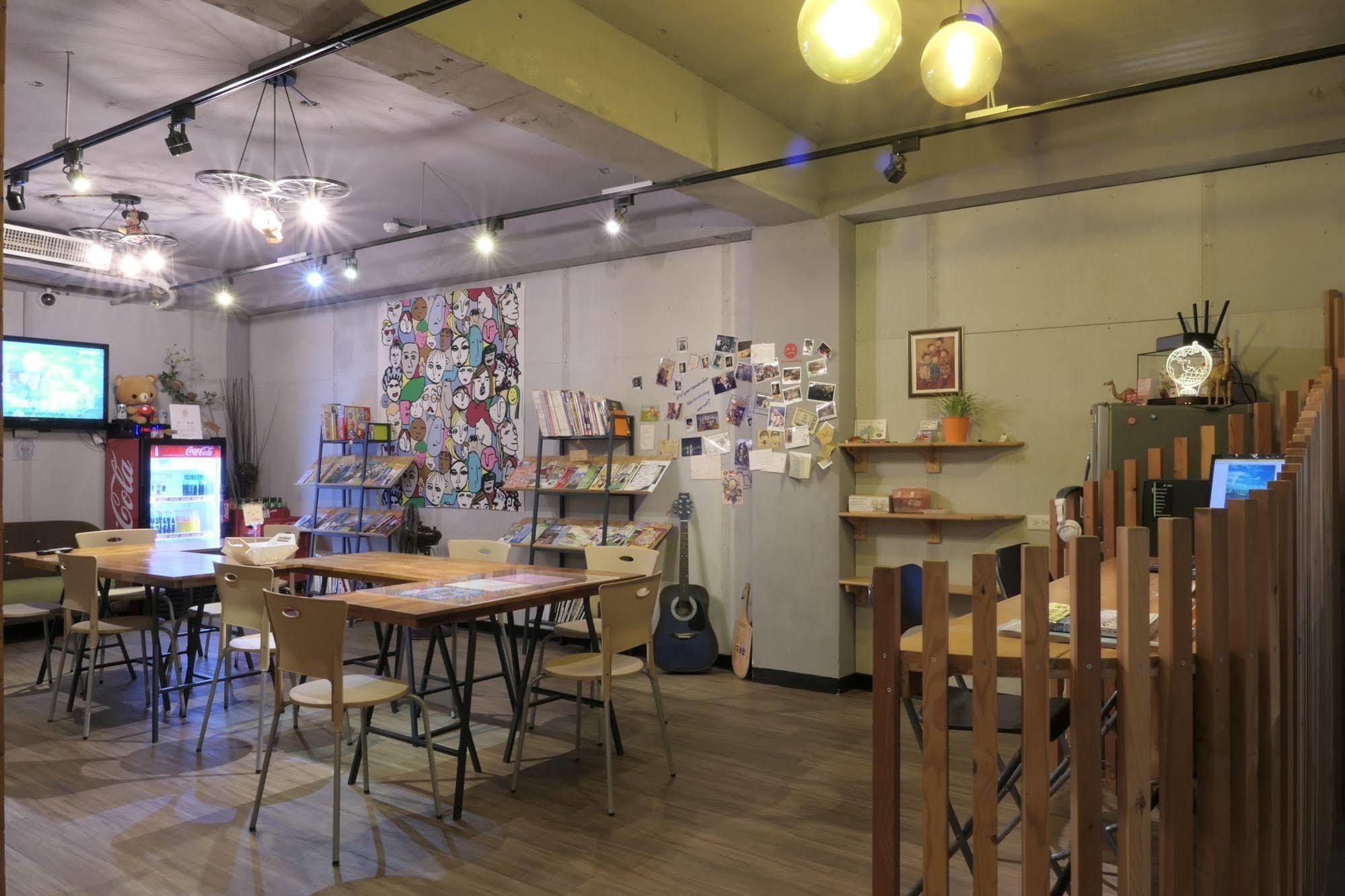 棚棚屋室內帳篷民宿inn Каосюн Екстериор снимка